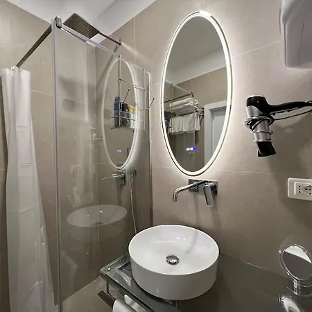 Jonexh * Τίρανα