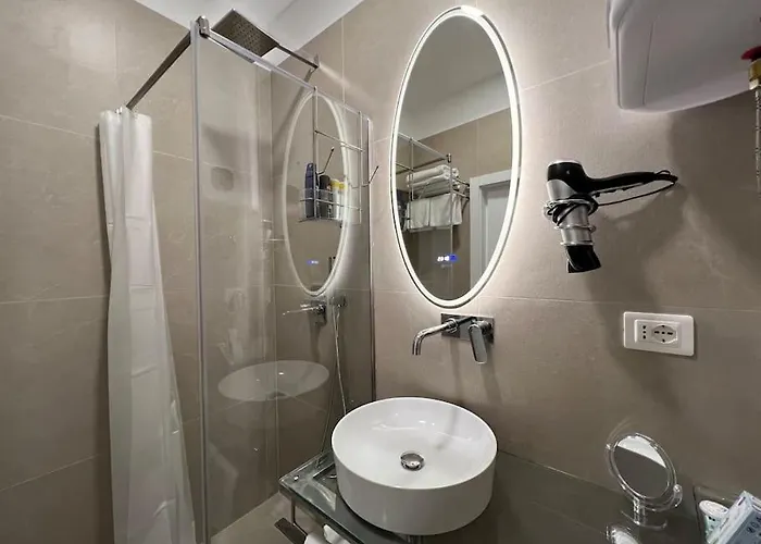 Jonexh * טיראנה