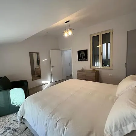 Apartamento Jonexh Tirana