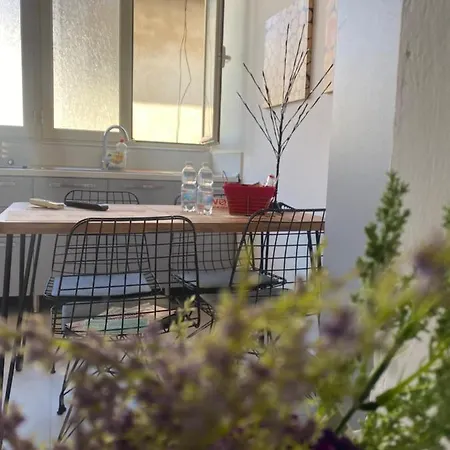 Jonexh Apartamento Tirana